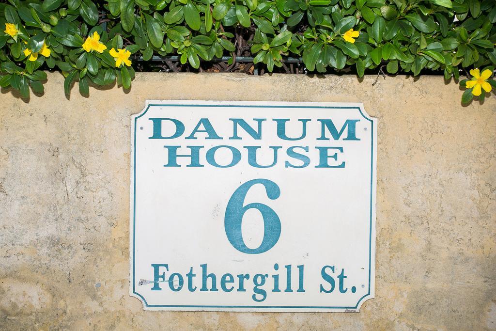 Danum House Villa Fremantle Bagian luar foto