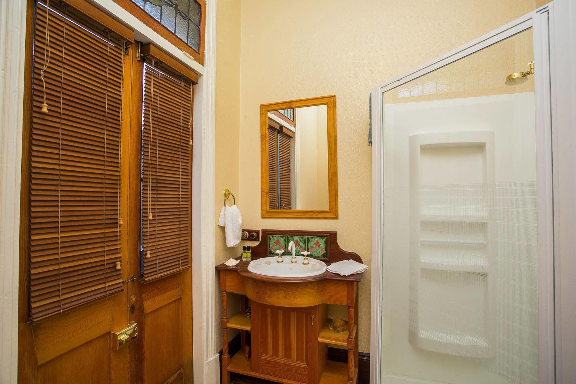 Danum House Villa Fremantle Bagian luar foto